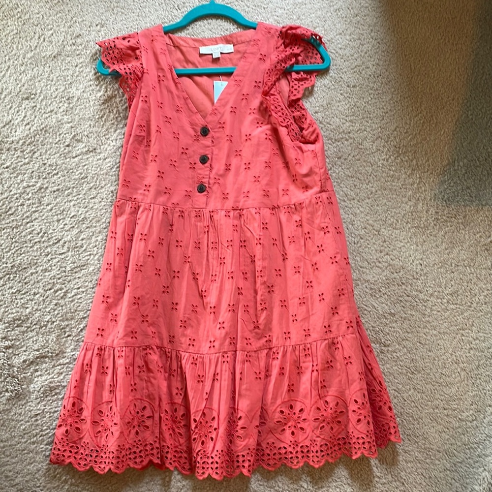 Beautiful loft dress never worn. Coral color